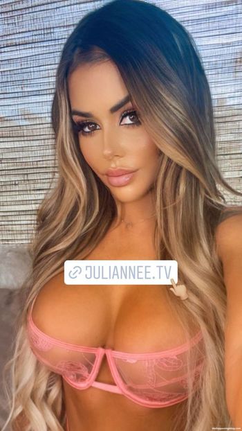 Juli Annee