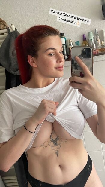 Juli Fox Redhead