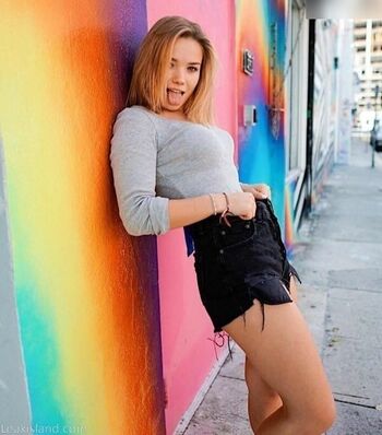 Julia Beautx