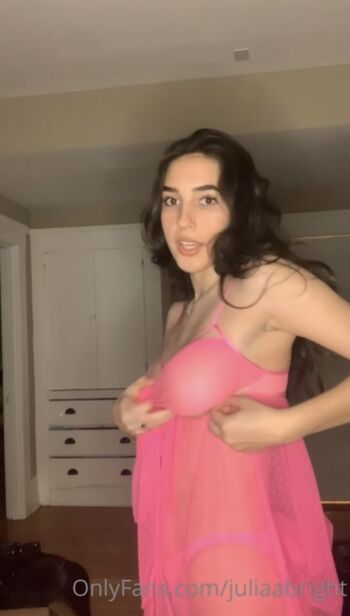 Julia Bright