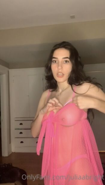 Julia Bright