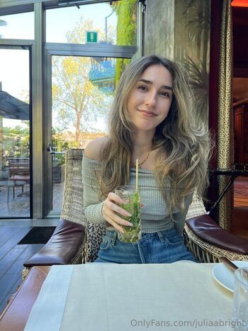 Julia Bright