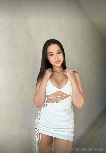 julia-diamond