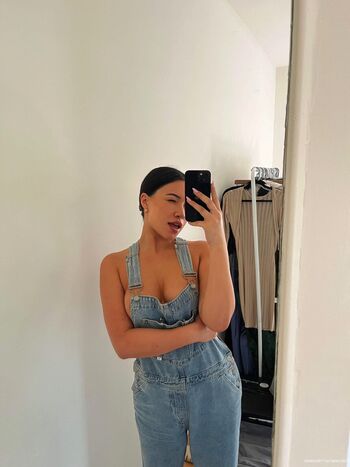 Julia Kelly