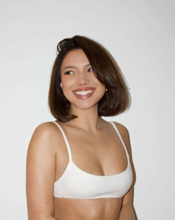 Julia Kelly