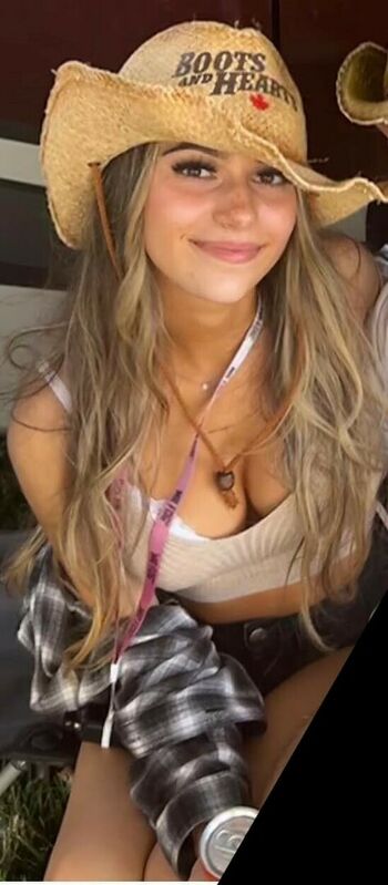 Julia Merekoulias