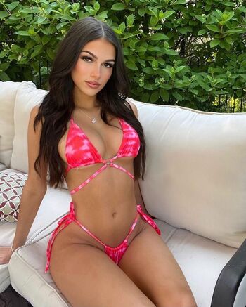 Julia Merekoulias
