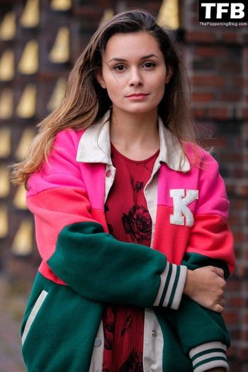 Julia Obst