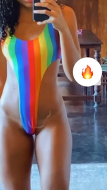 Julia Onyx