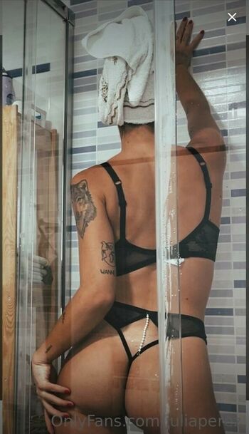 Julia Perez
