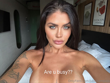 Julia Sampaio