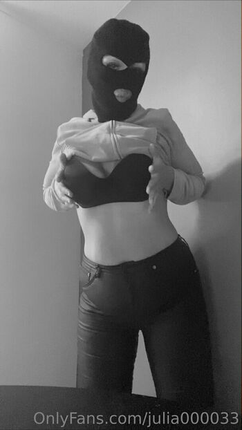 julia000033