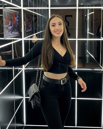 Juliabellax