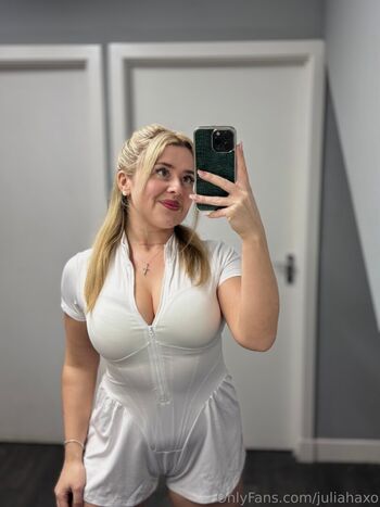 juliahaxo