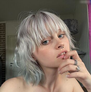 julianneiwj