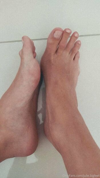 julie.bigfeet