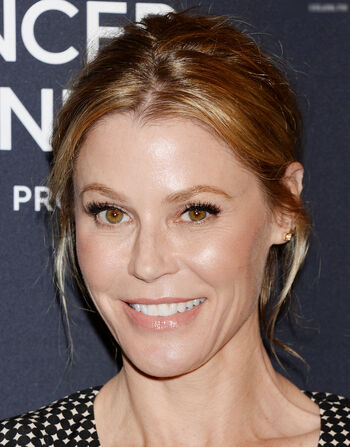 Julie Bowen