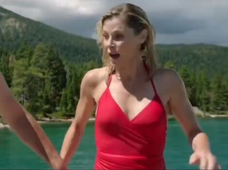 Julie Bowen