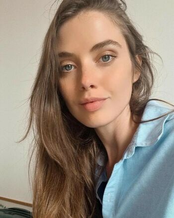 Juliet Searle
