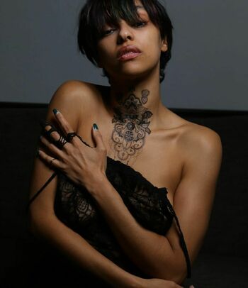 Julya Antoinette