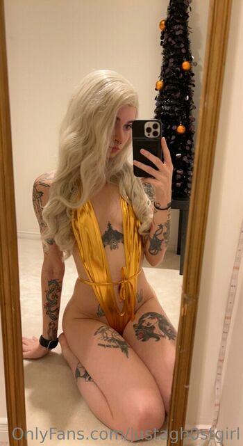 justagh0stgirl