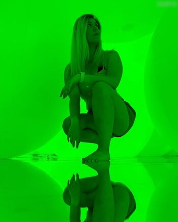 JustBecci / beccisplayground