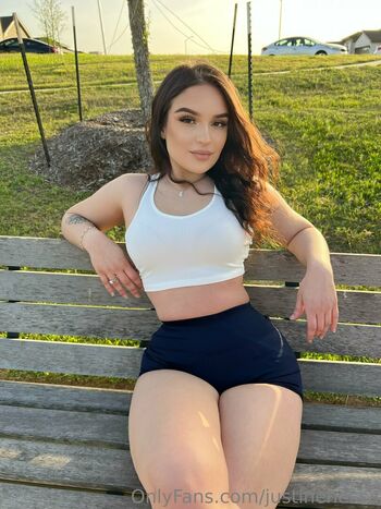 justine2juicy