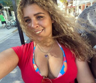JustYeliz