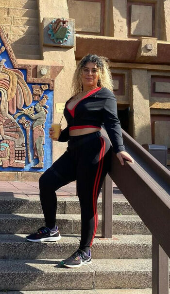 JustYeliz