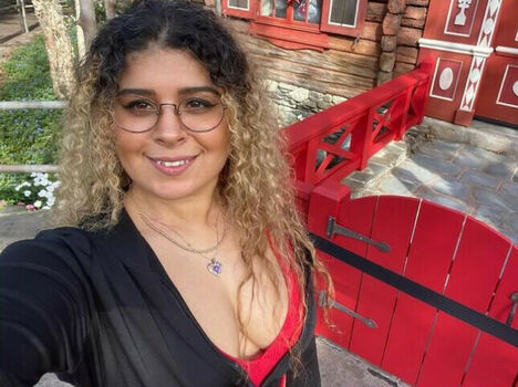 JustYeliz