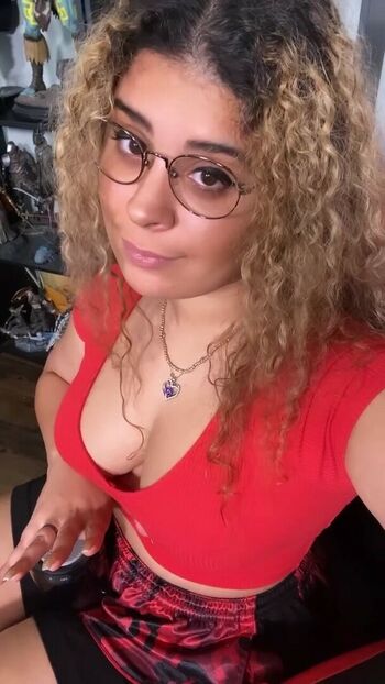 JustYeliz