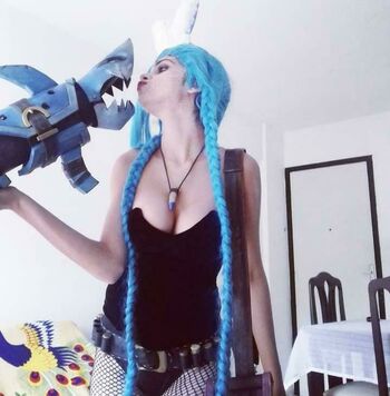 Kami Cosplayer