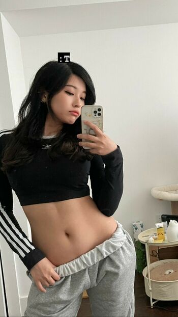 Kang Hee Yoon