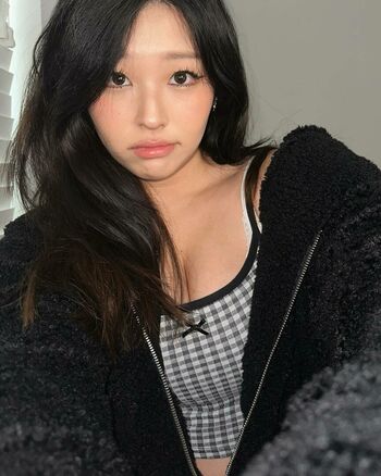 Kang Hee Yoon