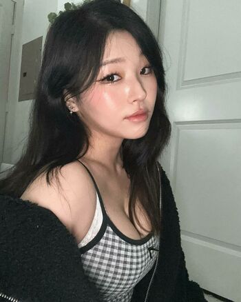 Kang Hee Yoon
