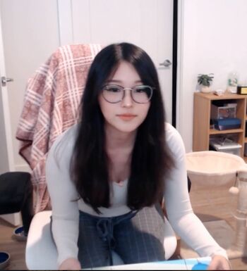 Kang Hee Yoon