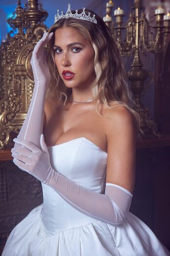 Kara Del Toro