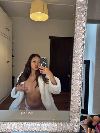 Kara J Lee