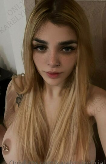 Karely Ruiz