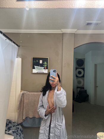 karinaalphabae