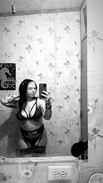 karlee_bby