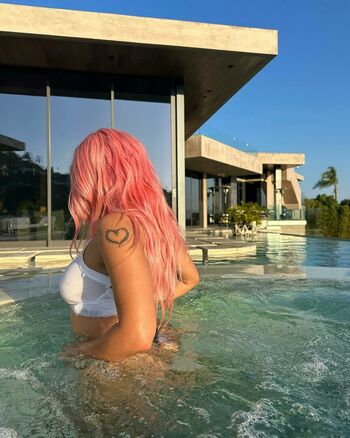 KAROL G