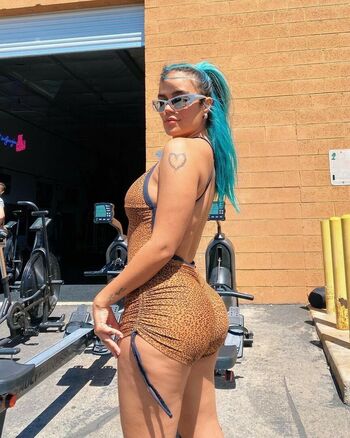 KAROL G