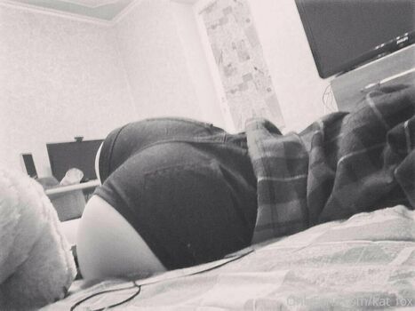 kat_fox
