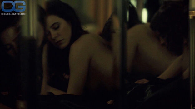 Katharine Isabelle