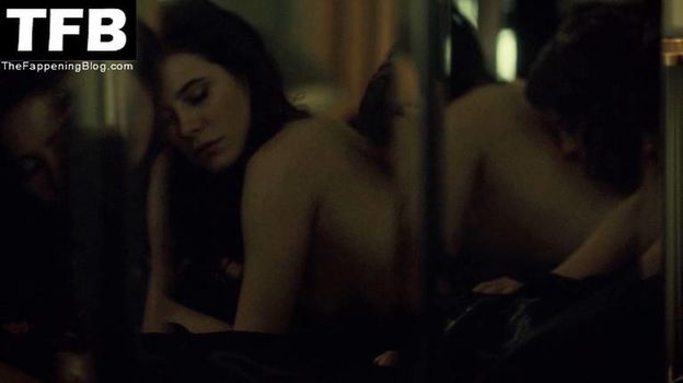 Katharine Isabelle