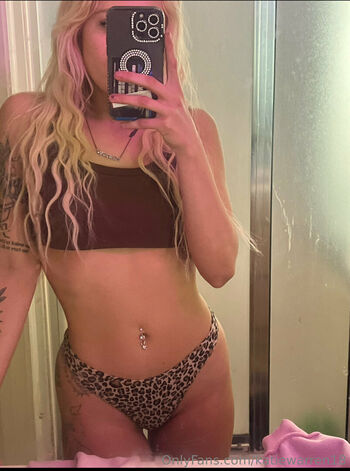 katiewarren18