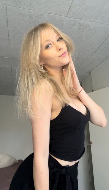 Katrine ASMR