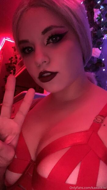Kawaiikiwicosplay
