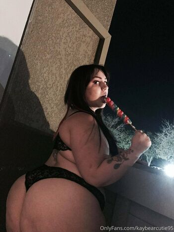 kaybearcutie95